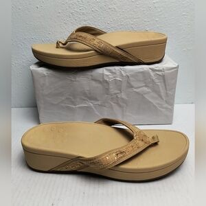 Vionic High Tide II Platform Podiatrist Thong Flat Sandal 9 Wide Arch Support
